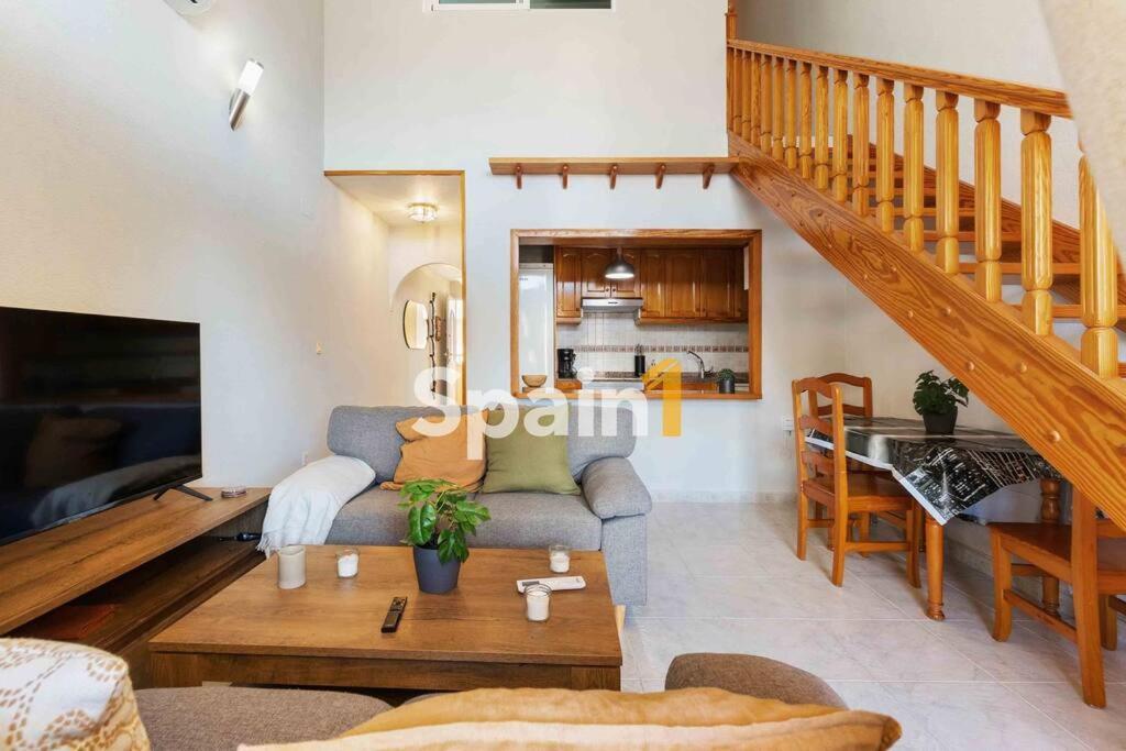 Atico En Guardamar Con 3 Habitaciones 瓜尔达马尔·德尔·塞古拉 外观 照片