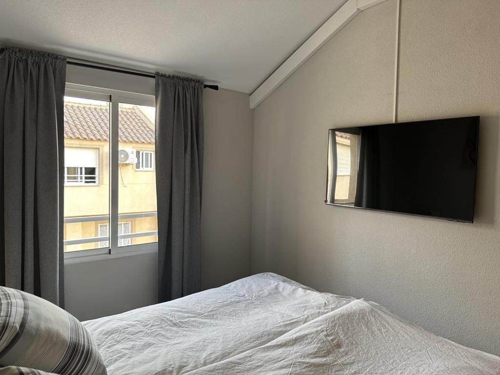 Atico En Guardamar Con 3 Habitaciones 瓜尔达马尔·德尔·塞古拉 外观 照片